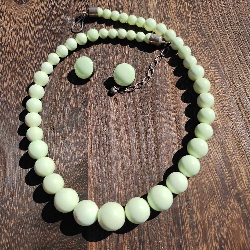 Jay King DTR mine finds lemon chrysoprase Necklace earrings set 925 Sterling Sil